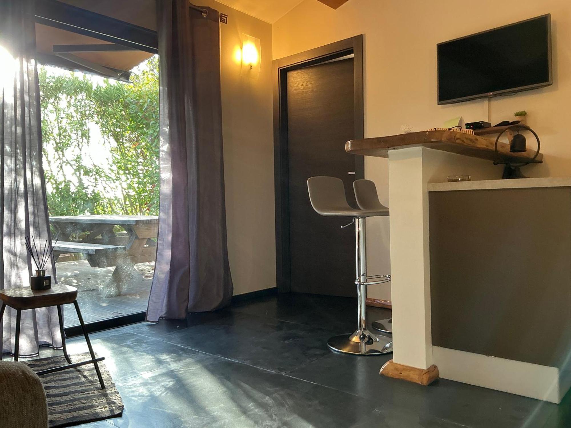 Residence Petru-Maria Проприано Экстерьер фото